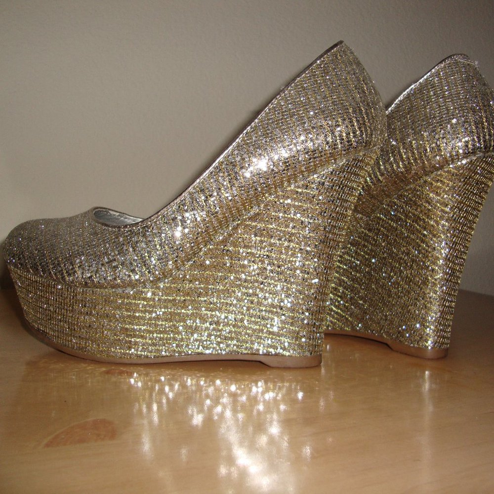 Platform Glitter Shoes